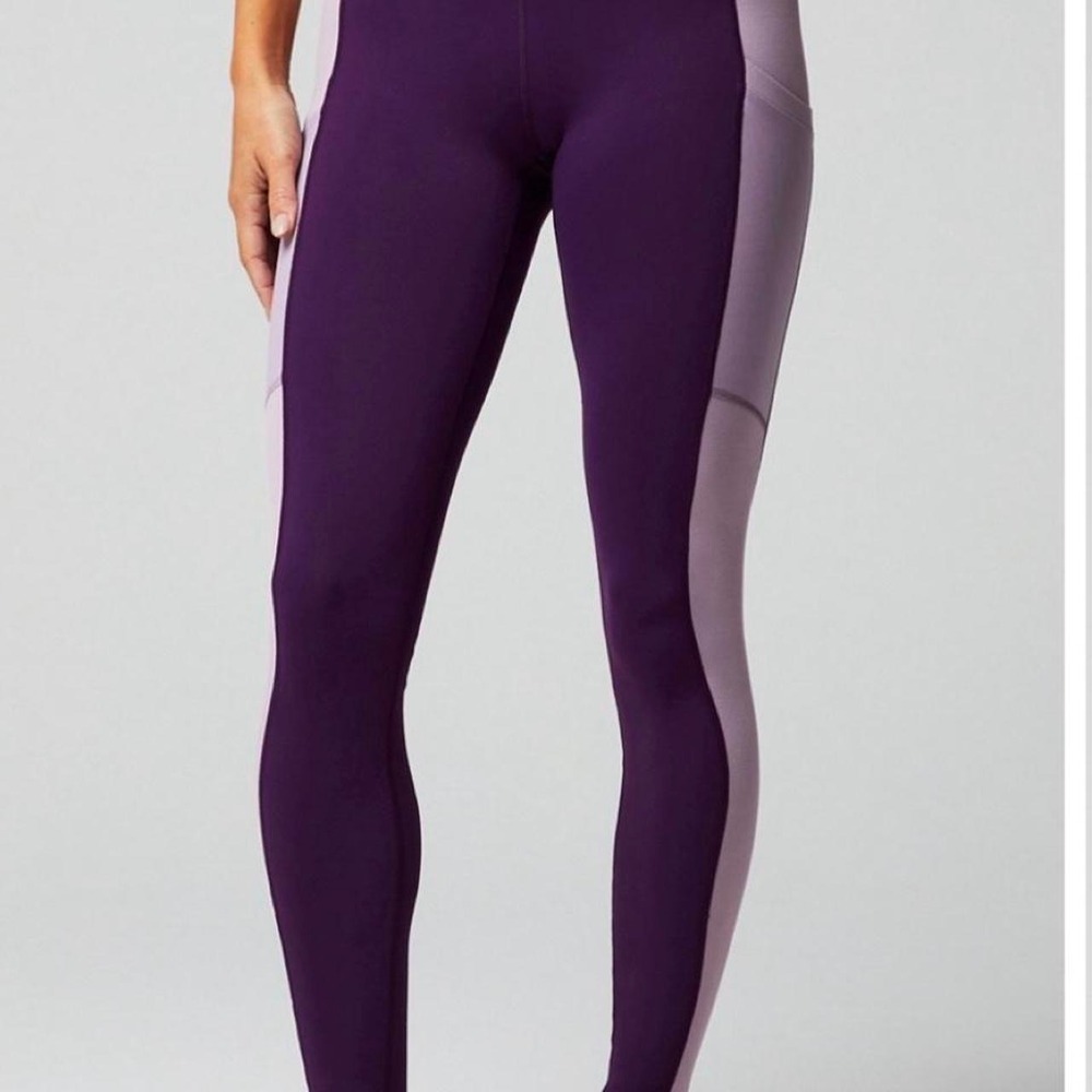 Small Fabletics On-The-Go Powerhold High-Waisted Leggings Luxe Plum/Dusted Lilac